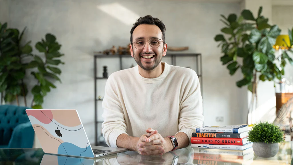 Ali Abdaal – Part-Time Creatorpreneur